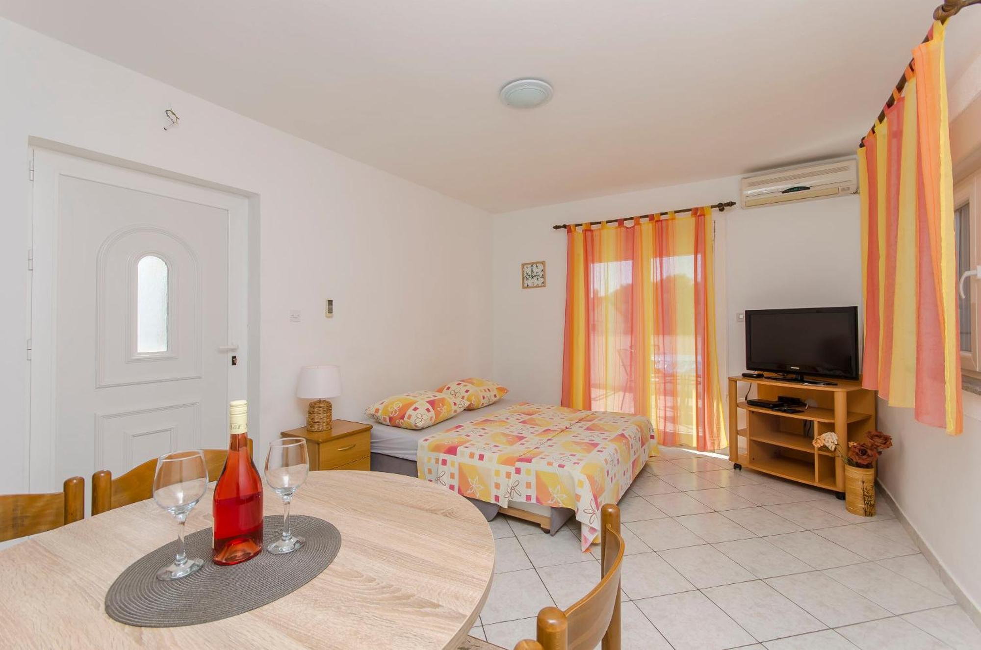 Apartments Danica Пировац Экстерьер фото